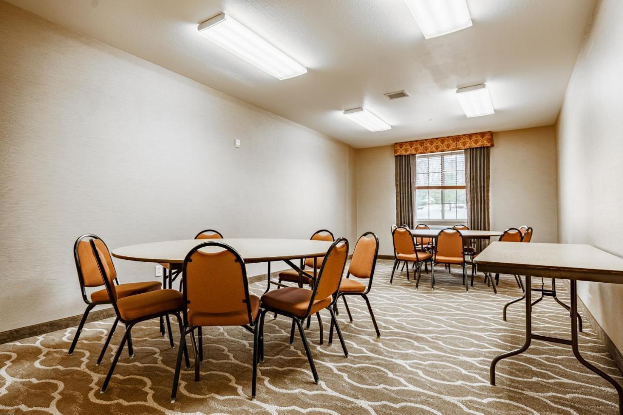 Cobblestone Suites - Ripon Ngoại thất bức ảnh