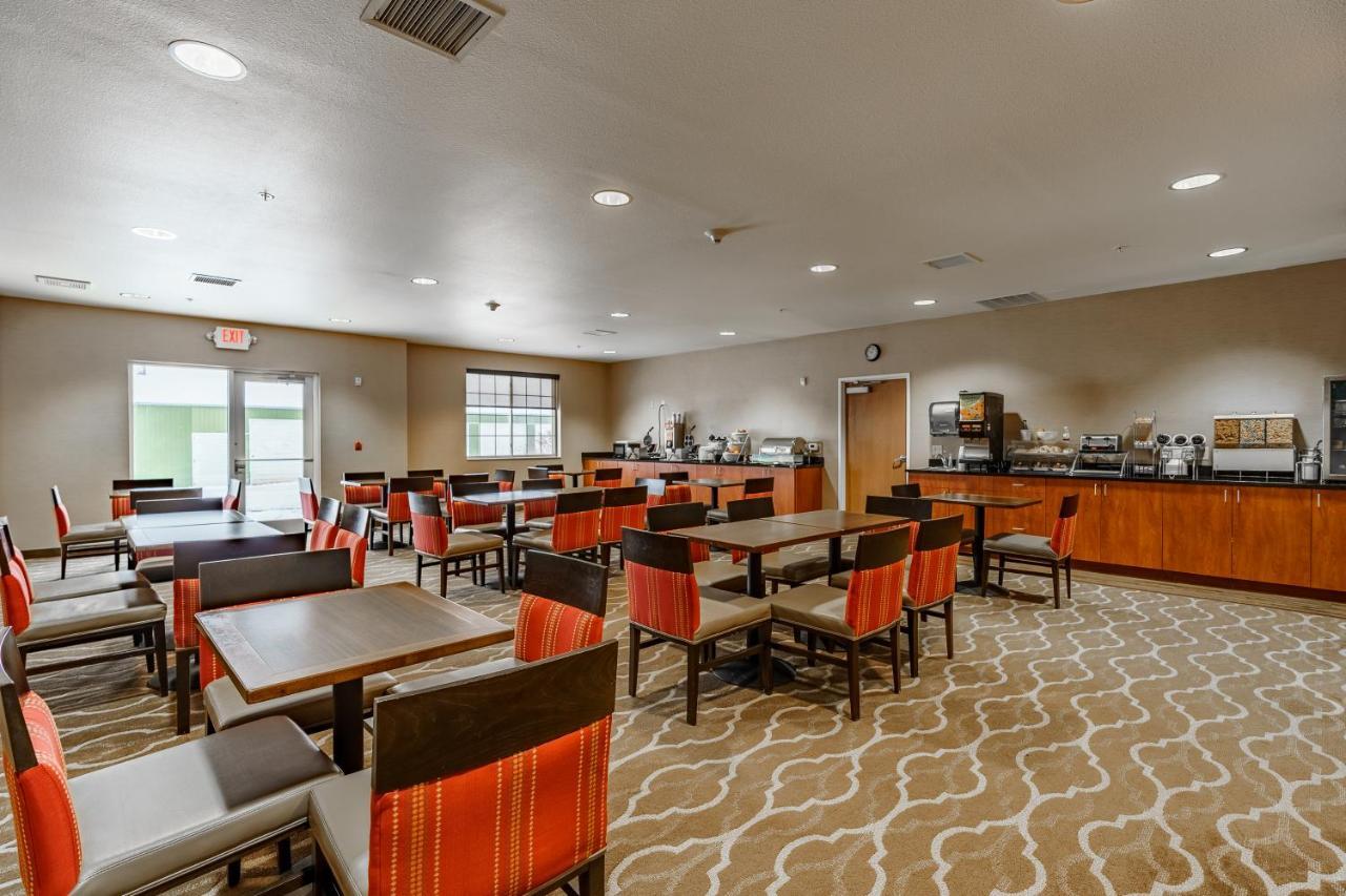 Cobblestone Suites - Ripon Ngoại thất bức ảnh